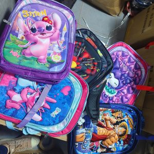 6 UNIDADES DE MOCHILAS 3D NIÑOS