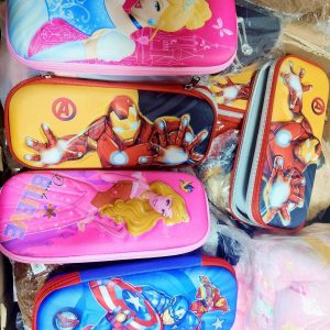 10 ESTUCHES 3D NIÑOS SURTIDOS